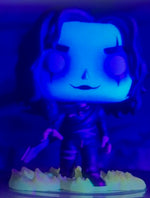 The Crow - Eric Draven with Crow (GITD) HT Exclusive #1429